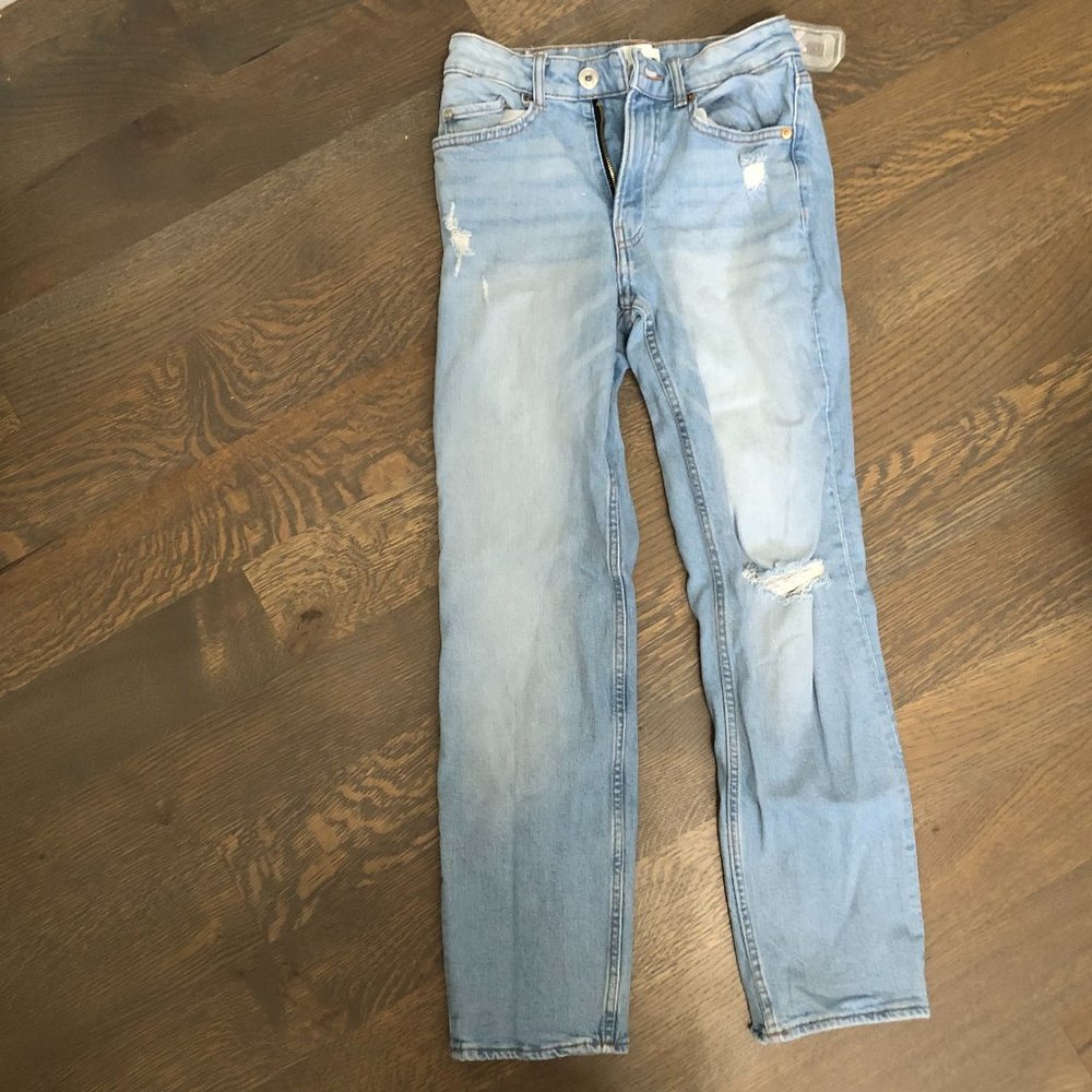 H&M Straight Leg Ankle Jeans - Womens Size 2